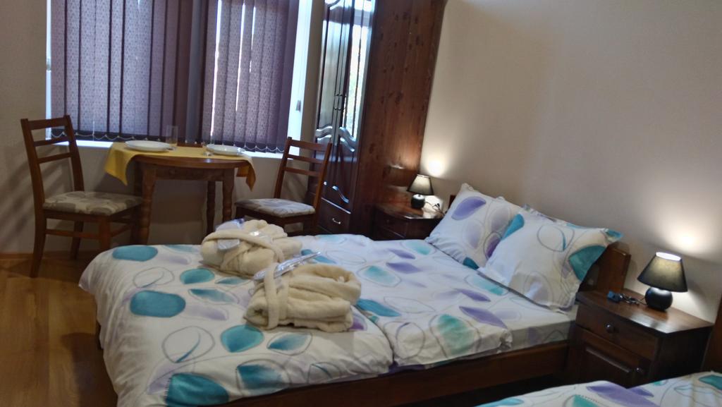 Guest House Fun And Rest Plovdiv Buitenkant foto