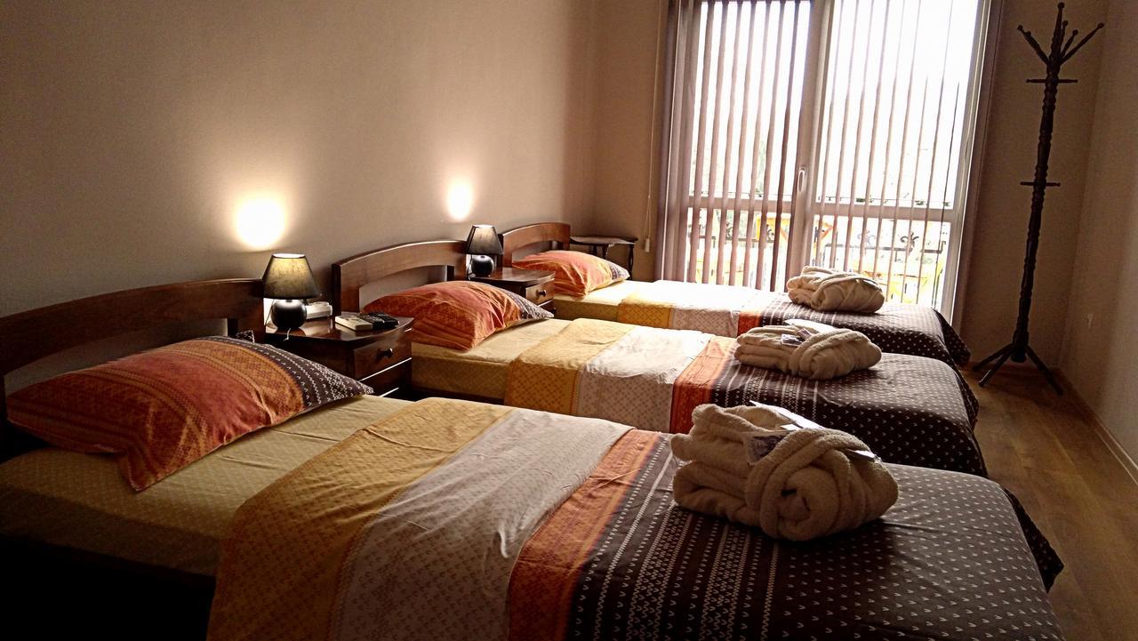 Guest House Fun And Rest Plovdiv Buitenkant foto